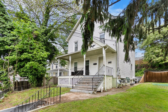 property at 22 Oak St