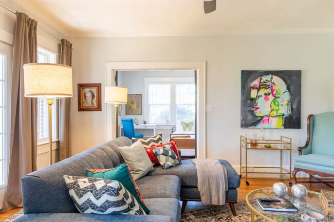 property at 800 Magnolia Ave