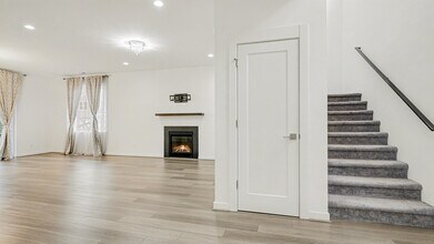 33107 Evergreen Ave SE in Black Diamond, WA - Building Photo - Building Photo