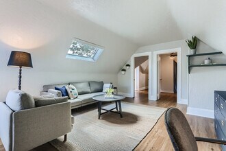 1073 N Downing St, Unit SI ID1026249P in Denver, CO - Building Photo - Building Photo