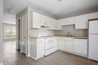 3 Commercial Row in Charleston, SC - Building Photo - Building Photo