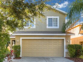 7110 Chatum Light Run in Bradenton, FL - Building Photo