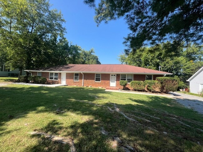 1813 Battleground Dr in Murfreesboro, TN - Building Photo - Building Photo