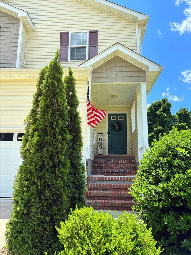 560 W Connecticut Ave in Southern Pines, NC - Building Photo - Building Photo