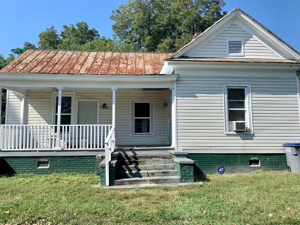 1314-1316 Clark St in Rocky Mount, NC - Building Photo