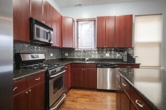 2154 N Natchez Ave in Chicago, IL - Building Photo - Building Photo