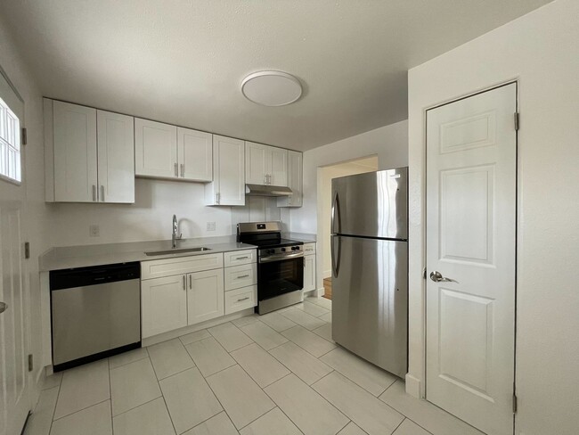 762 Vrain St in Denver, CO - Building Photo - Building Photo