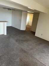 3830 Desert Marina Dr in Laughlin, NV - Building Photo - Building Photo