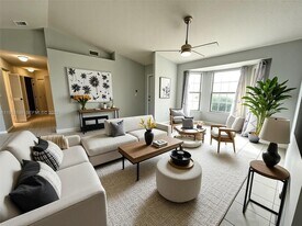 9991 SW 222nd St in Cutler Bay, FL - Building Photo