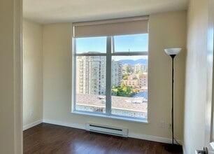 8460 Granville Ave in Richmond, BC - Building Photo - Building Photo