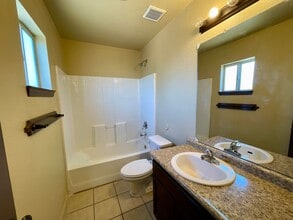 5724 Ybarra Ct in El Paso, TX - Building Photo - Building Photo