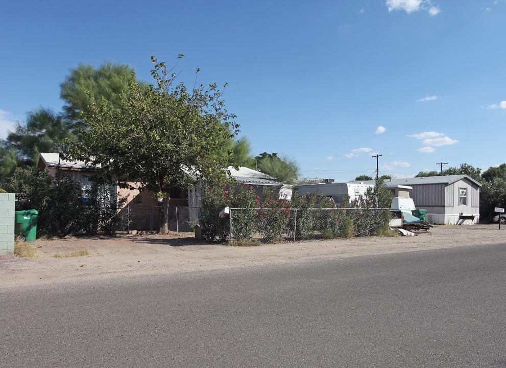 4652-4658 N Pamona Ave in Tucson, AZ - Foto de edificio