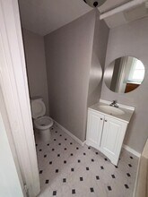 2711 Lyndale Ave S in Minneapolis, MN - Building Photo - Building Photo