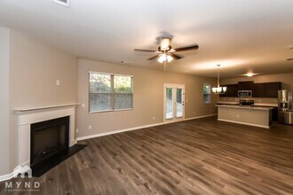 828 Lake Chase in Fairburn, GA - Foto de edificio - Building Photo