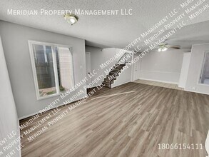 4313 53rd St-Unit -B in Lubbock, TX - Building Photo - Building Photo