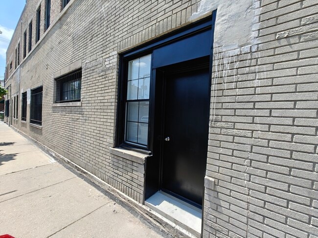 property at 3102 S Morgan St