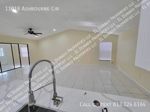 11018 Ashbourne Cir in Tampa, FL - Building Photo - Building Photo