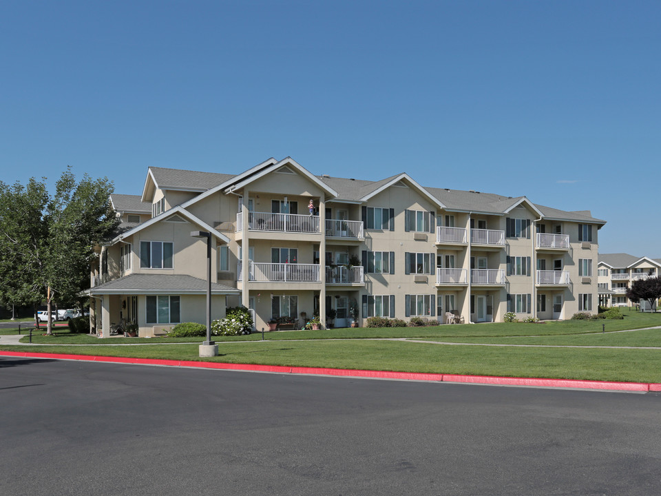 Solstice Senior Living at Clovis in Clovis, CA - Building Photo