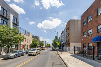 86 Wilson Ave in Brooklyn, NY - Building Photo - Building Photo