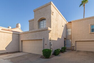 1413 W Coral Reef Dr in Gilbert, AZ - Foto de edificio - Building Photo