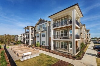 The Cardinal Apartments in Columbia, SC - Foto de edificio - Building Photo