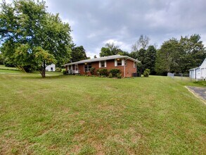5416 Paula Rd in Knoxville, TN - Building Photo - Building Photo