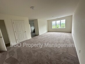 1311 Broadway in Rensselaer, NY - Building Photo - Building Photo