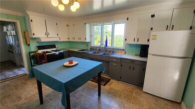 1128 Ridge Rd in Webster, NY - Building Photo - Building Photo