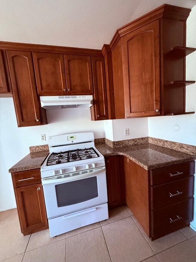 2687 Caminito Abeto in San Diego, CA - Building Photo - Building Photo