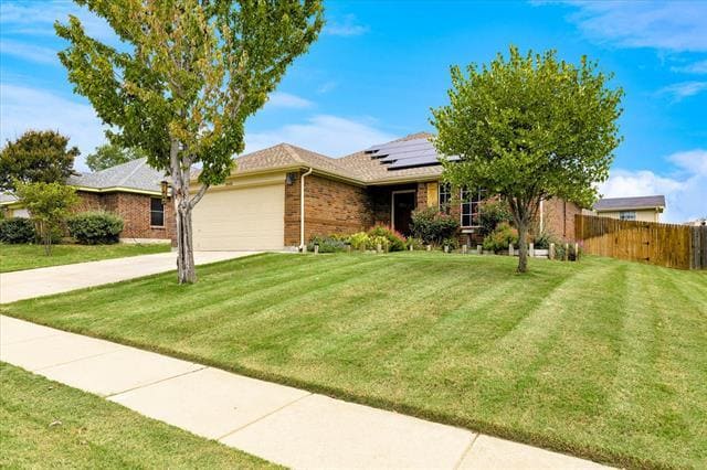 3608 Chapel Hill Lane in Denton, TX - Foto de edificio - Building Photo