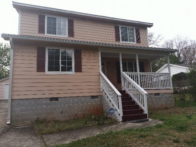 property at 109 Irvin St