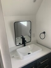 127 W Troy Ave in Indianapolis, IN - Foto de edificio - Building Photo