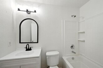 1429 Royal Meadows Tr in Fort Worth, TX - Building Photo - Building Photo
