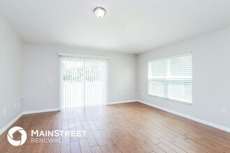 3051 Fitzpatrick Ave in Palm Bay, FL - Foto de edificio - Building Photo