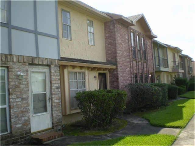 property at 7045 Chasewood Dr