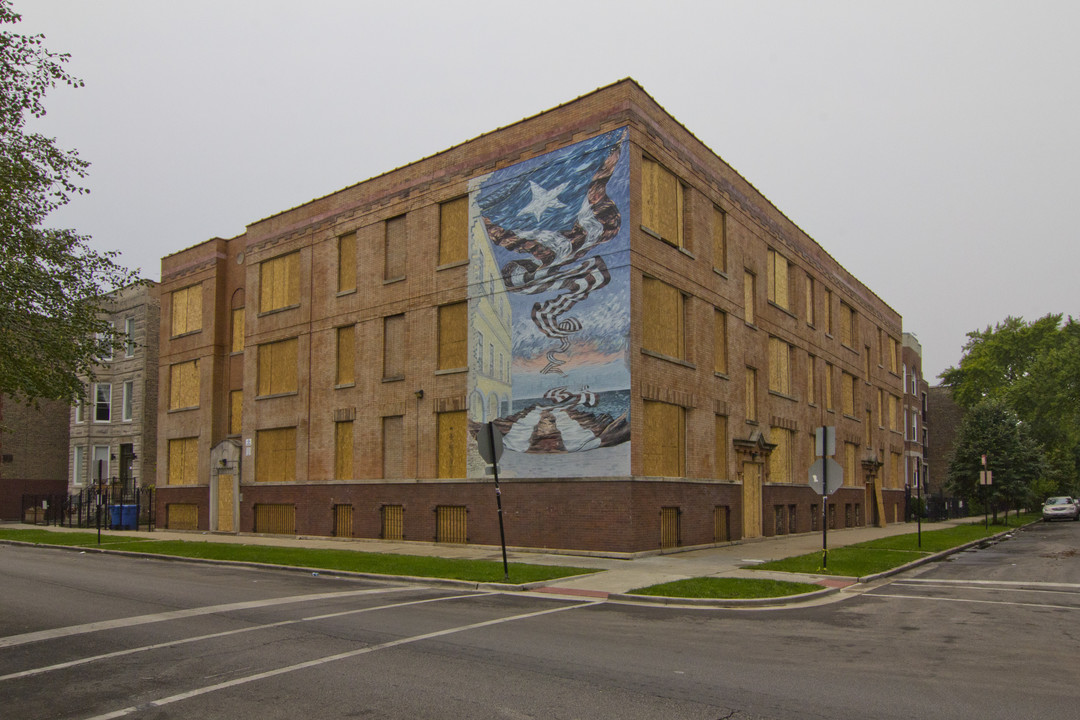 1318 N Rockwell St in Chicago, IL - Building Photo