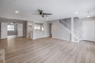 12012 Cabana Ln in Austin, TX - Building Photo - Building Photo