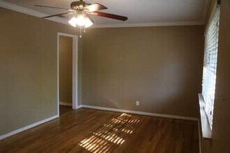 1280 N McCart St in Stephenville, TX - Building Photo - Building Photo