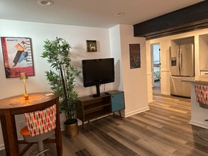 1022 E State St in Traverse City, MI - Building Photo - Building Photo