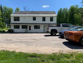 34 Allen Rd, Unit 1 in Wolfeboro, NH - Foto de edificio - Building Photo