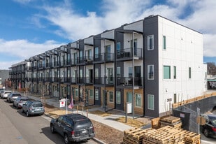 South Broadway Station Townhomes in Denver, CO - Building Photo
