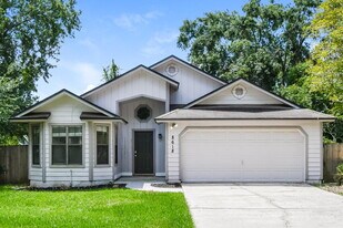 8618 Collins Ridge Blvd S in Jacksonville, FL - Building Photo