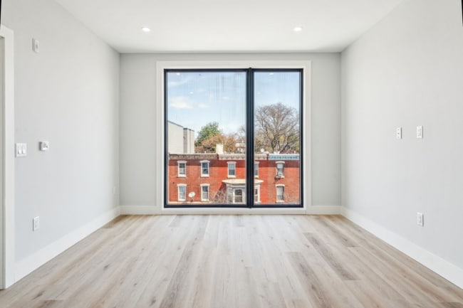 3748 Lancaster Ave, Unit 208 in Philadelphia, PA - Building Photo - Building Photo