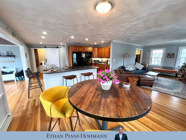 39 Highland Ave, Unit 2 in Arlington, MA - Building Photo - Building Photo