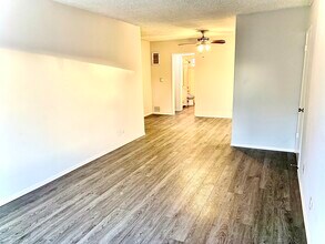 Huston Apartments in North Hollywood, CA - Building Photo - Building Photo