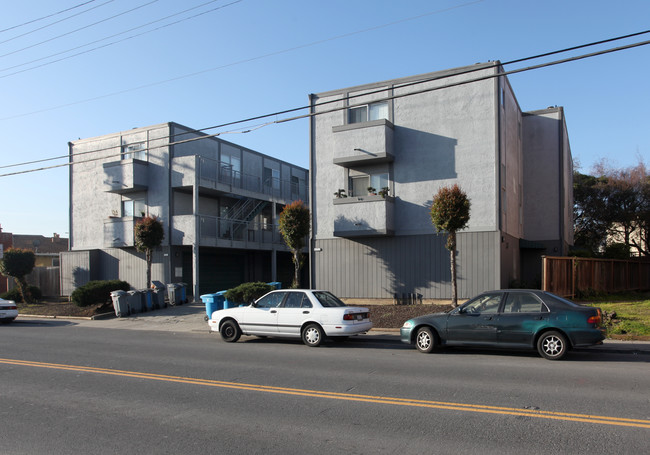 573 Huntington Ave in San Bruno, CA - Building Photo - Building Photo