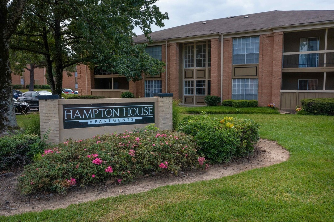 Hampton House in Jackson, MS - Foto de edificio