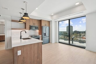 The Novus Apartments in Durham, NC - Foto de edificio - Building Photo