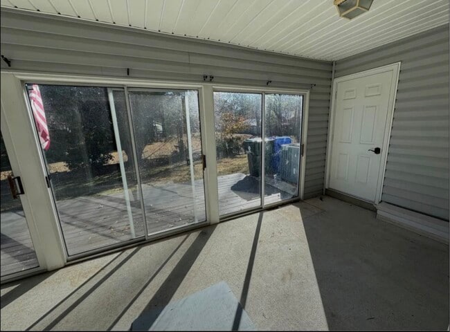 204 Courtyard W in Newport, NC - Building Photo - Building Photo