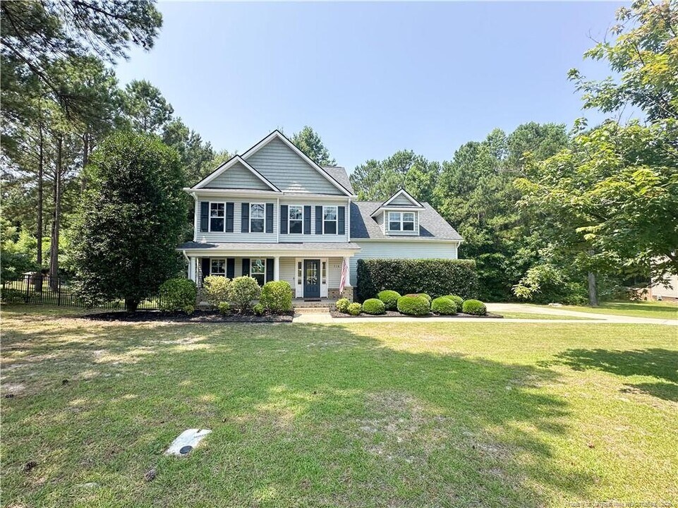 518 Omaha Dr in Broadway, NC - Building Photo